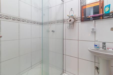 Casa de condomínio à venda com 164m², 4 quartos e 2 vagasBanheiro Social