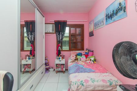Casa de condomínio à venda com 164m², 4 quartos e 2 vagasQuarto 2