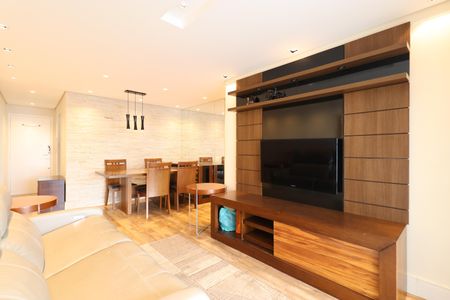 Sala de apartamento à venda com 3 quartos, 77m² em Água Branca, São Paulo