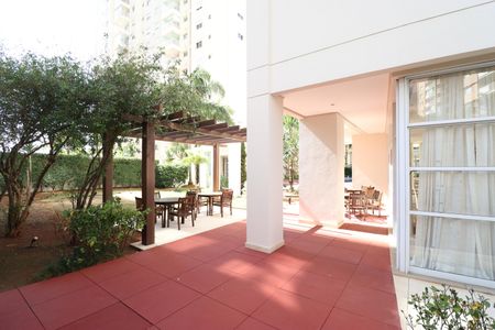 Apartamento à venda com 77m², 3 quartos e 2 vagasÁrea comum 