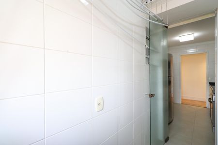 Apartamento à venda com 77m², 3 quartos e 2 vagasCozinha e Área de serviço 