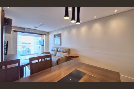 Apartamento à venda com 77m², 3 quartos e 2 vagasSala
