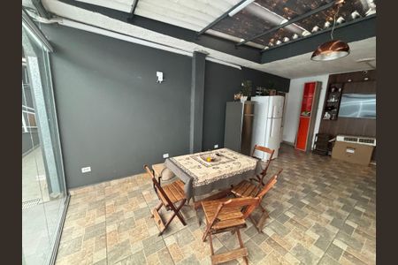 Sala/Cozinha de casa para alugar com 1 quarto, 64m² em Vila Doutor Eiras, São Paulo