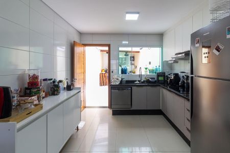 Cozinha de casa à venda com 3 quartos, 100m² em Vila Campo Grande, São Paulo