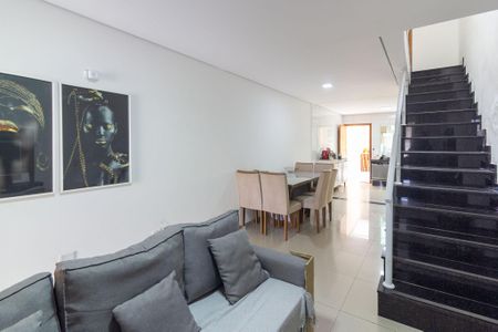 Sala de casa à venda com 3 quartos, 100m² em Vila Campo Grande, São Paulo