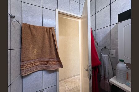 Casa à venda com 110m², 2 quartos e 1 vagaBanheiro