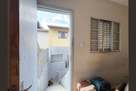 Casa à venda com 110m², 2 quartos e 1 vagaQuarto de Serviço