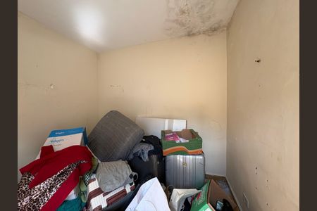 Casa à venda com 110m², 2 quartos e 1 vagaQuarto de Serviço
