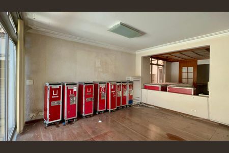 Casa para alugar com 420m², 4 quartos e 3 vagas Casa para alugar com 420m², 4 quartos e 3 vagasSala