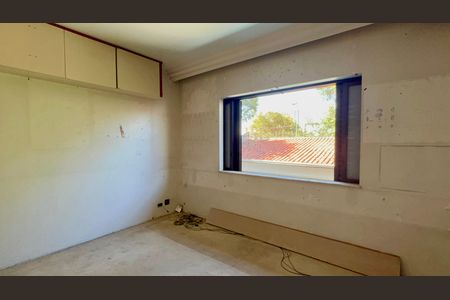 Casa para alugar com 420m², 4 quartos e 3 vagas Casa para alugar com 420m², 4 quartos e 3 vagasSuíte 2