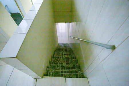 Casa à venda com 121m², 1 quarto e 1 vagaEscada