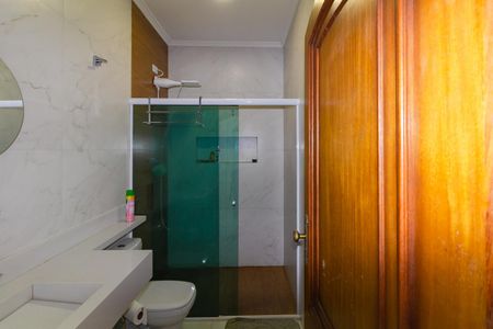 Casa para alugar com 250m², 3 quartos e 2 vagasBanheiro 2