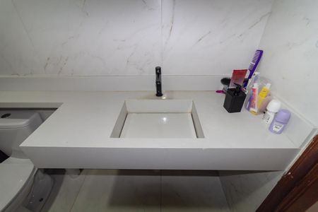 Casa para alugar com 250m², 3 quartos e 2 vagasBanheiro da Suíte