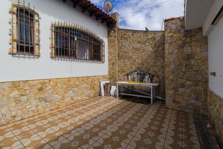 Casa para alugar com 250m², 3 quartos e 2 vagasGaragem