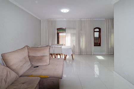 Sala de casa para alugar com 3 quartos, 250m² em Jardim Nove de Julho, São Paulo