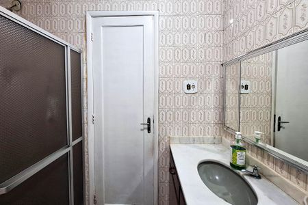 Apartamento para alugar com 59m², 2 quartos e sem vaga Apartamento para alugar com 59m², 2 quartos e sem vagaBanheiro Social