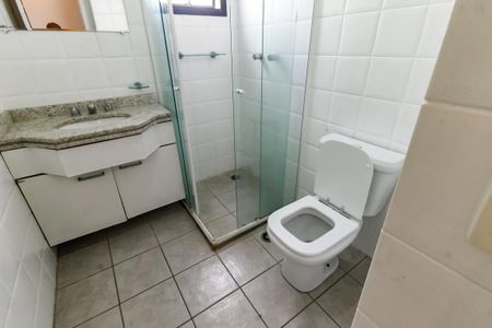 Apartamento à venda com 115m², 2 quartos e 2 vagasBanheiro da Suíte 2
