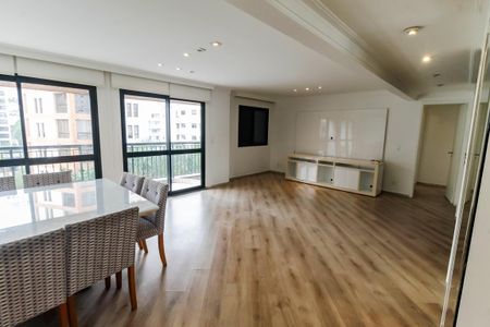 Sala de apartamento à venda com 2 quartos, 115m² em Real Parque, São Paulo