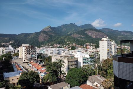 Apartamento à venda com 74m², 2 quartos e 1 vagaVista 