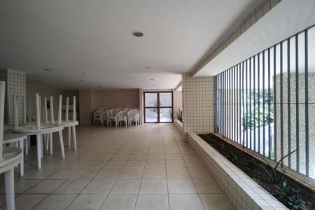 Apartamento à venda com 74m², 2 quartos e 1 vagaÁrea comum - Salão de festas