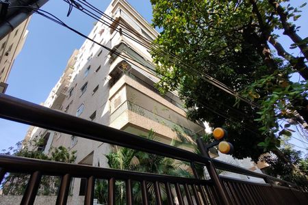 Apartamento à venda com 74m², 2 quartos e 1 vagaFachada do Prédio