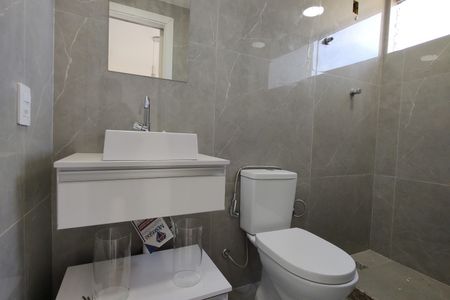 Apartamento à venda com 74m², 2 quartos e 1 vagaBanheiro da Suíte
