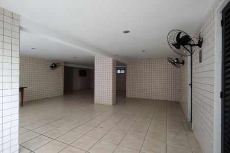 Apartamento à venda com 74m², 2 quartos e 1 vagaÁrea comum