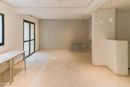 Apartamento para alugar com 55m², 2 quartos e 1 vagaÁrea comum - Salão de festas