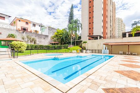Apartamento para alugar com 55m², 2 quartos e 1 vagaÁrea comum - Piscina