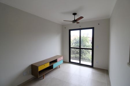 Sala de apartamento para alugar com 2 quartos, 55m² em Jardim das Vertentes, São Paulo