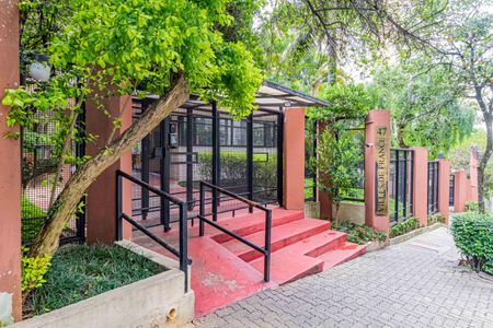 Apartamento para alugar com 55m², 2 quartos e 1 vagaFachada