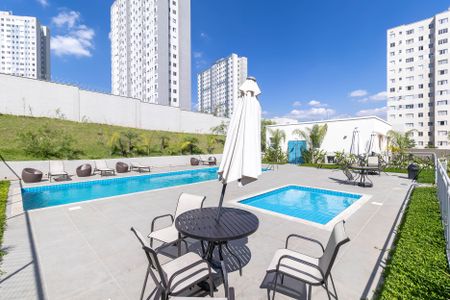 Apartamento para alugar com 63m², 2 quartos e 1 vagaÁrea comum - Piscina