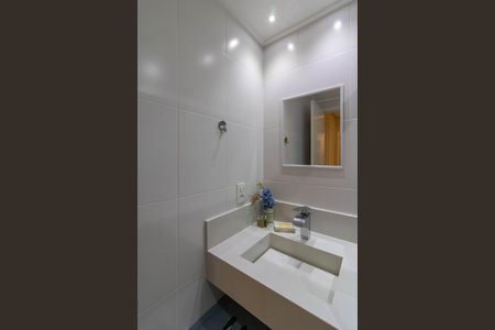 Apartamento à venda com 106m², 3 quartos e 2 vagasBanheiro 