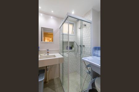 Apartamento à venda com 106m², 3 quartos e 2 vagasBanheiro 
