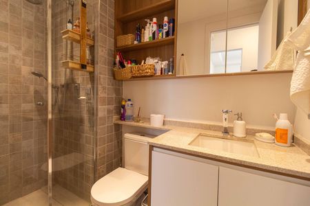Apartamento à venda com 50m², 2 quartos e 1 vaga Apartamento à venda com 50m², 2 quartos e 1 vagaBanheiro