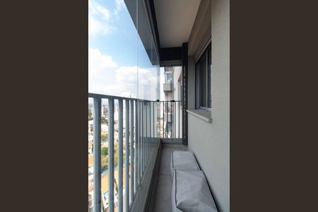 Apartamento à venda com 50m², 2 quartos e 1 vaga Apartamento à venda com 50m², 2 quartos e 1 vagaVaranda