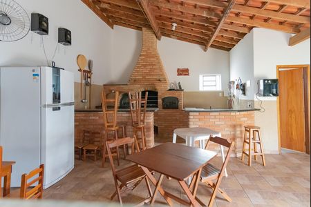 Apartamento à venda com 48m², 2 quartos e 1 vaga Apartamento à venda com 48m², 2 quartos e 1 vagaÁrea comum - Churrasqueira