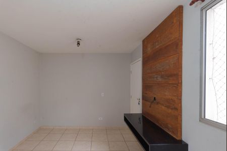 Sala de apartamento à venda com 2 quartos, 48m² em Vila Satúrnia, Campinas