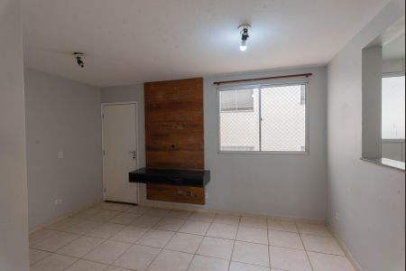 Sala de apartamento à venda com 2 quartos, 48m² em Vila Satúrnia, Campinas