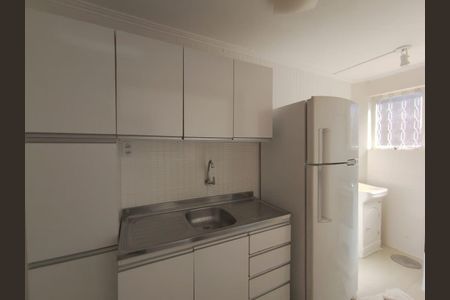 Cozinha de apartamento para alugar com 2 quartos, 44m² em Centro, Canoas