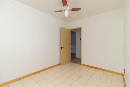 Quarto 2 de apartamento para alugar com 2 quartos, 44m² em Cristal, Porto Alegre