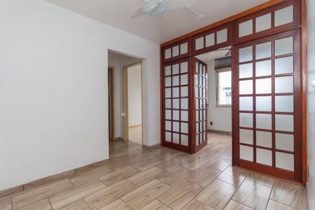 Sala de apartamento para alugar com 2 quartos, 44m² em Cristal, Porto Alegre