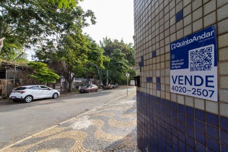 Apartamento à venda com 63m², 3 quartos e 1 vaga Apartamento à venda com 63m², 3 quartos e 1 vagaplaca
