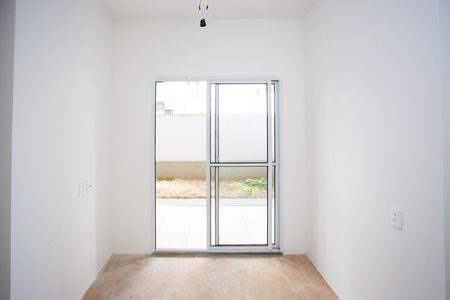 Apartamento à venda com 74m², 2 quartos e 1 vagaSala