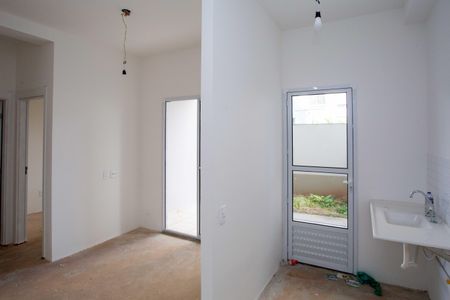 Apartamento à venda com 74m², 2 quartos e 1 vagaCozinha