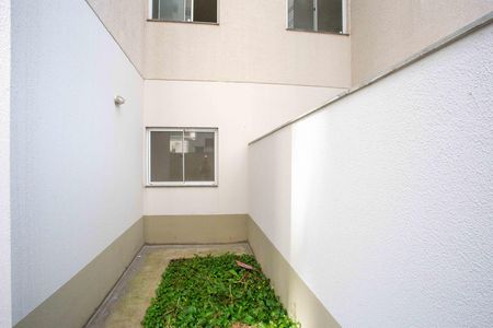 Apartamento à venda com 74m², 2 quartos e 1 vagaArea Garden