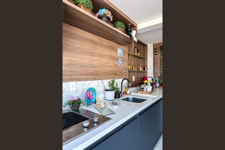 Apartamento à venda com 102m², 3 quartos e 2 vagas Apartamento à venda com 102m², 3 quartos e 2 vagasÁrea de Serviço
