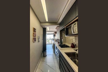 Apartamento à venda com 102m², 3 quartos e 2 vagas Apartamento à venda com 102m², 3 quartos e 2 vagasCozinha