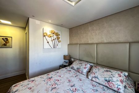 Apartamento à venda com 102m², 3 quartos e 2 vagas Apartamento à venda com 102m², 3 quartos e 2 vagasSuíte