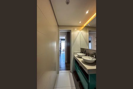 Apartamento à venda com 102m², 3 quartos e 2 vagas Apartamento à venda com 102m², 3 quartos e 2 vagasBanheiro